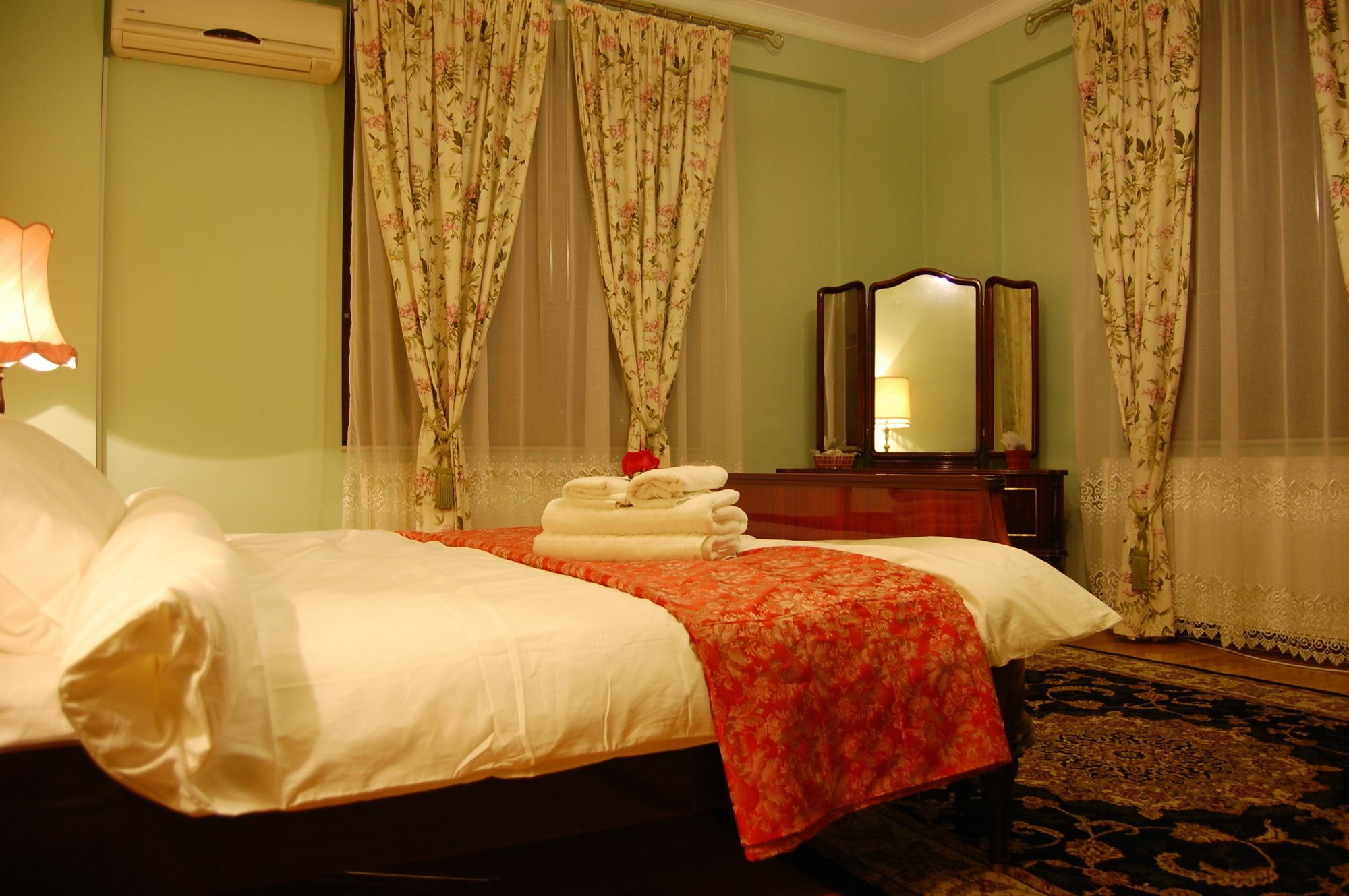 Bucharest Boutique Accommodation By Hotels Buitenkant foto